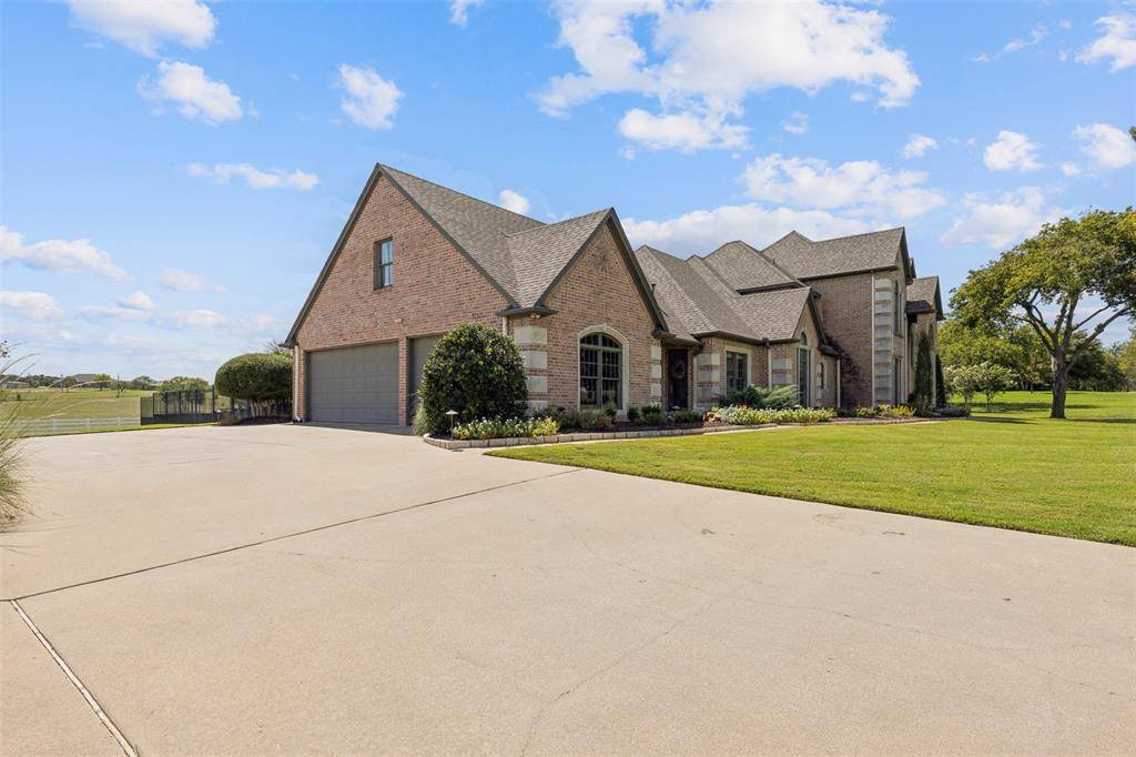 Burleson, TX 76028,9909 Tantarra Drive