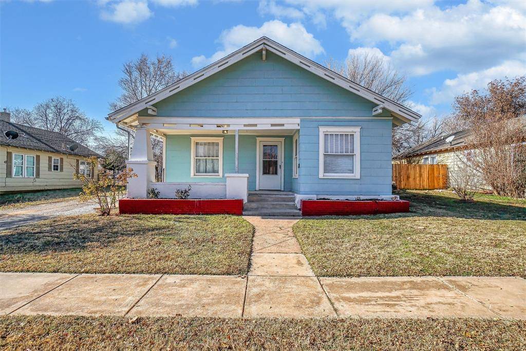 Clinton, OK 73601,412 S 11th Street