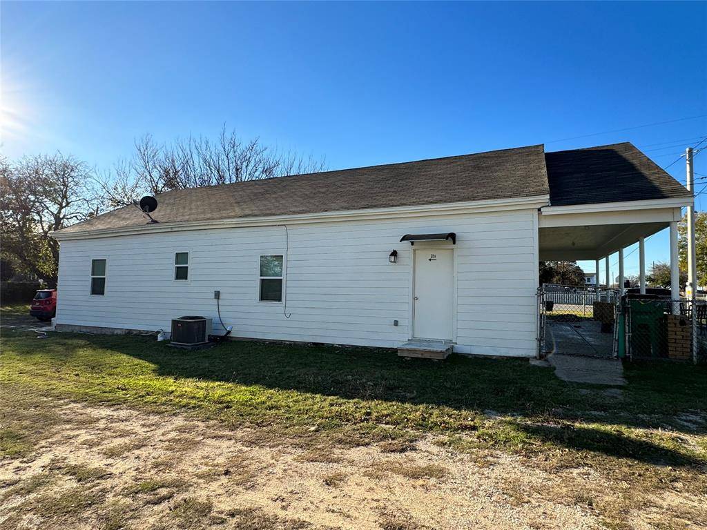 Alvord, TX 76225,311 W Franklin Street