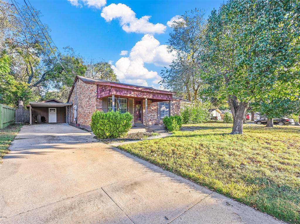 River Oaks, TX 76114,4900 Hope Street