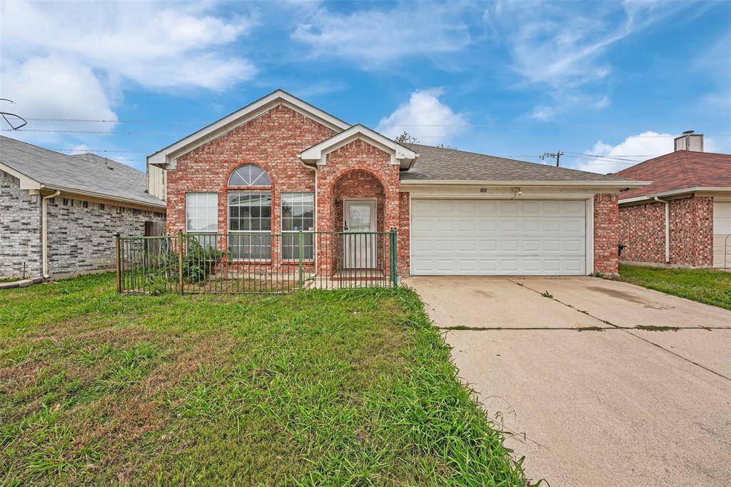 Arlington, TX 76001,808 W Colony Drive