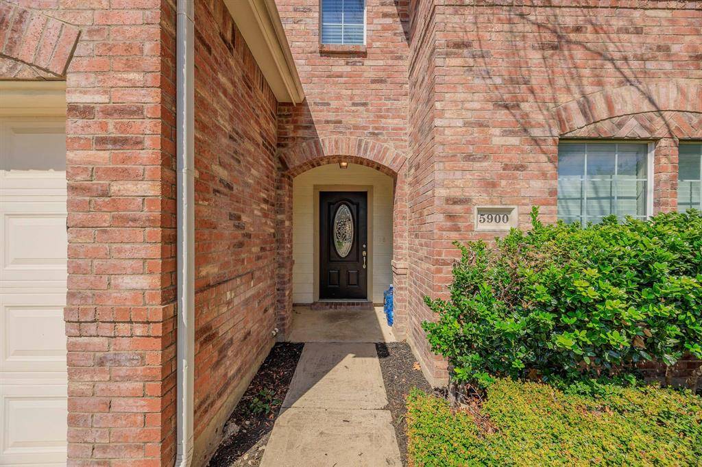 Fort Worth, TX 76179,5900 Paloma Blanca Drive