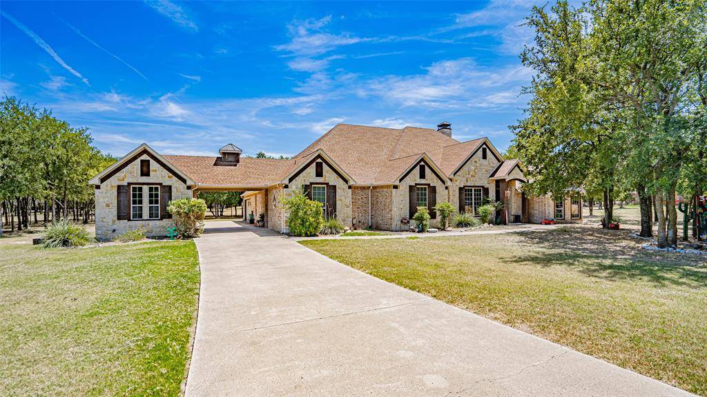 Lipan, TX 76462,345 Sugartree Circle