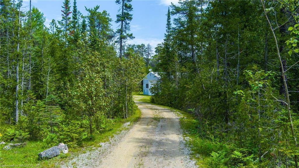 Northern Bruce Peninsula, ON N0H 1Z0,5202 HIGHWAY 6 N/A