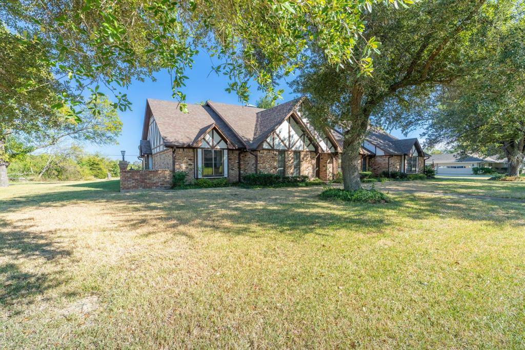 Sulphur Springs, TX 75482,229 W Oaks Circle