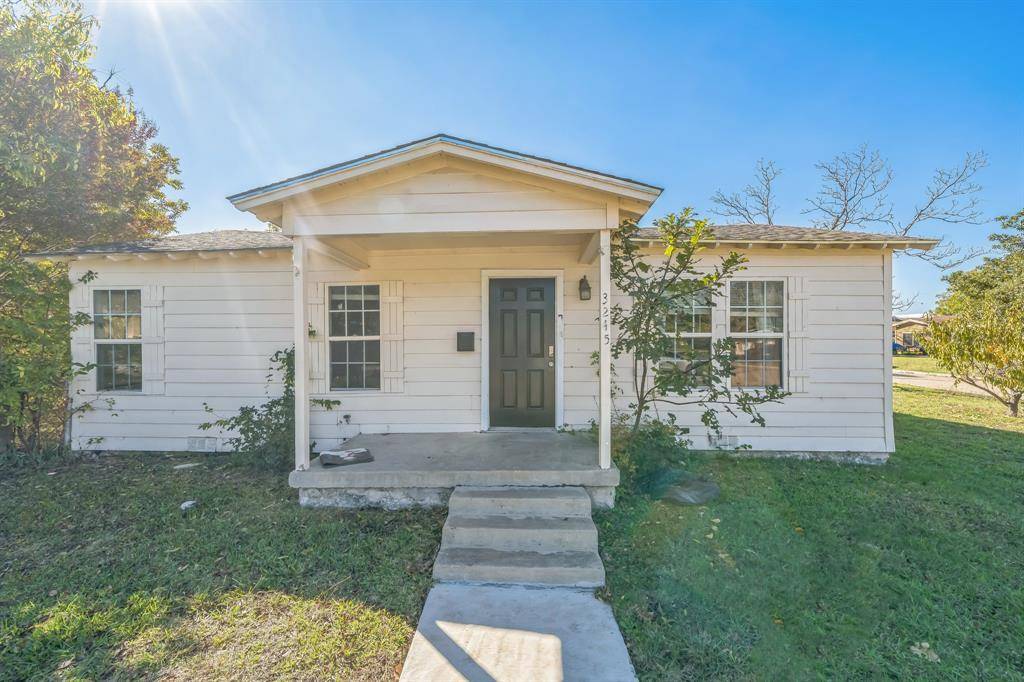 Fort Worth, TX 76111,3245 Alta View Street