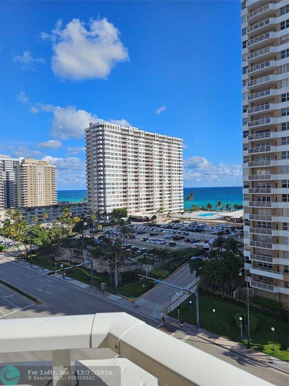 Hallandale Beach, FL 33009,1985 S Ocean Dr  #8Q