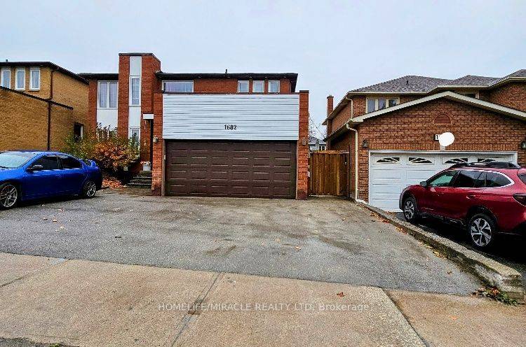 Pickering, ON L1X 1Y9,1682 Major Oaks RD #BSMT