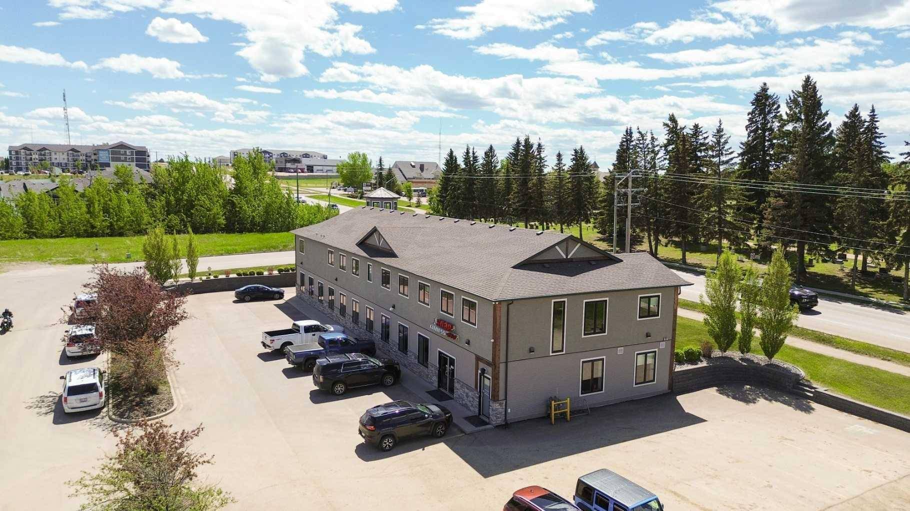 Sylvan Lake, AB T4S 1K2,110 Pelican PL #201