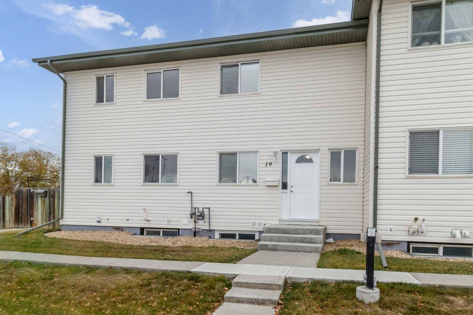 Red Deer, AB T4N 1Y1,1 Fir ST #19