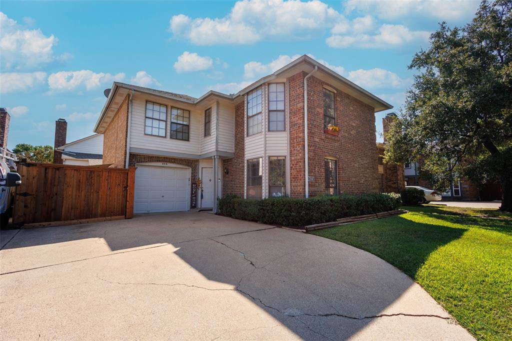 Irving, TX 75063,306 Stoneledge