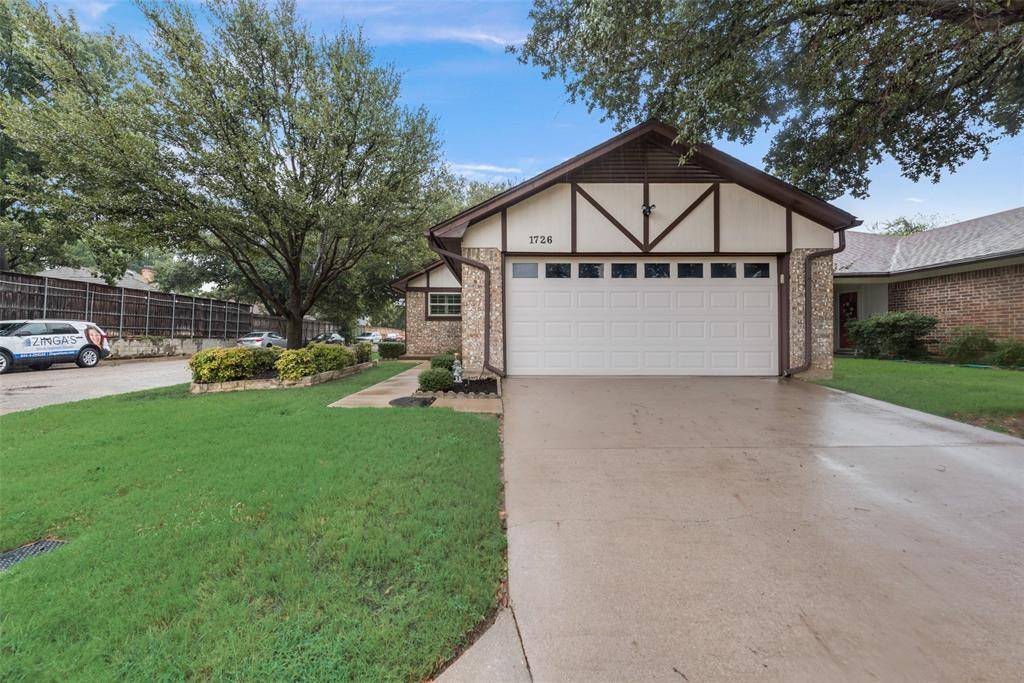 Euless, TX 76039,1726 Red Bud Lane