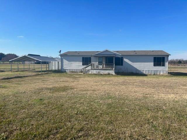 Savoy, TX 75479,945 County Road 1240 Road