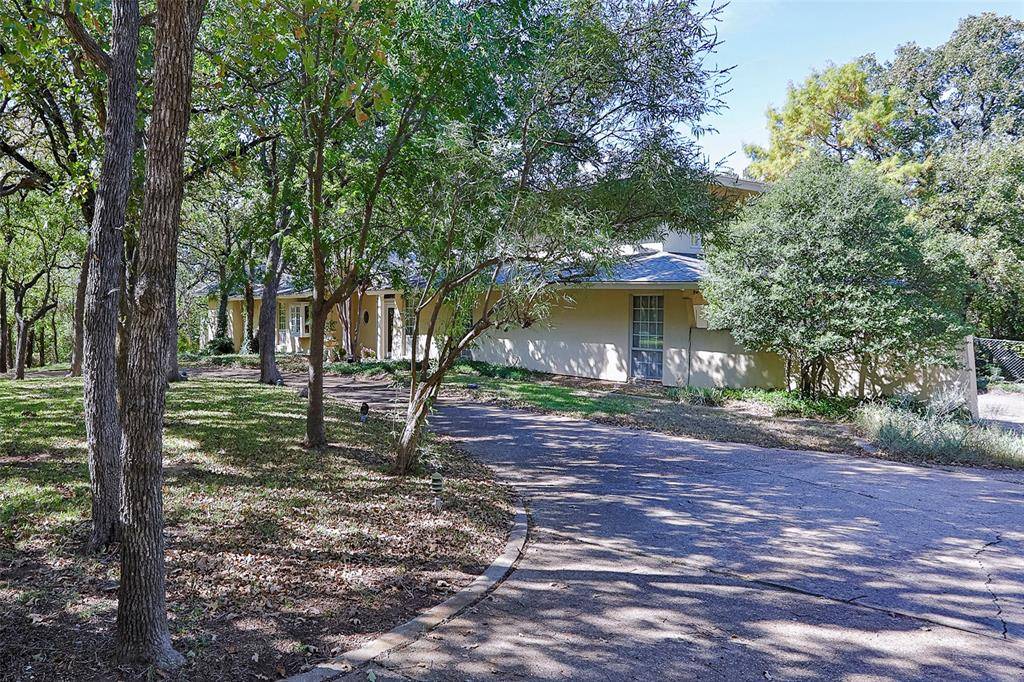 Dalworthington Gardens, TX 76016,8 Twin Lakes Court