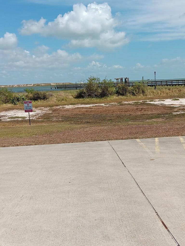 Rockport, TX 78382,2402 SH 188