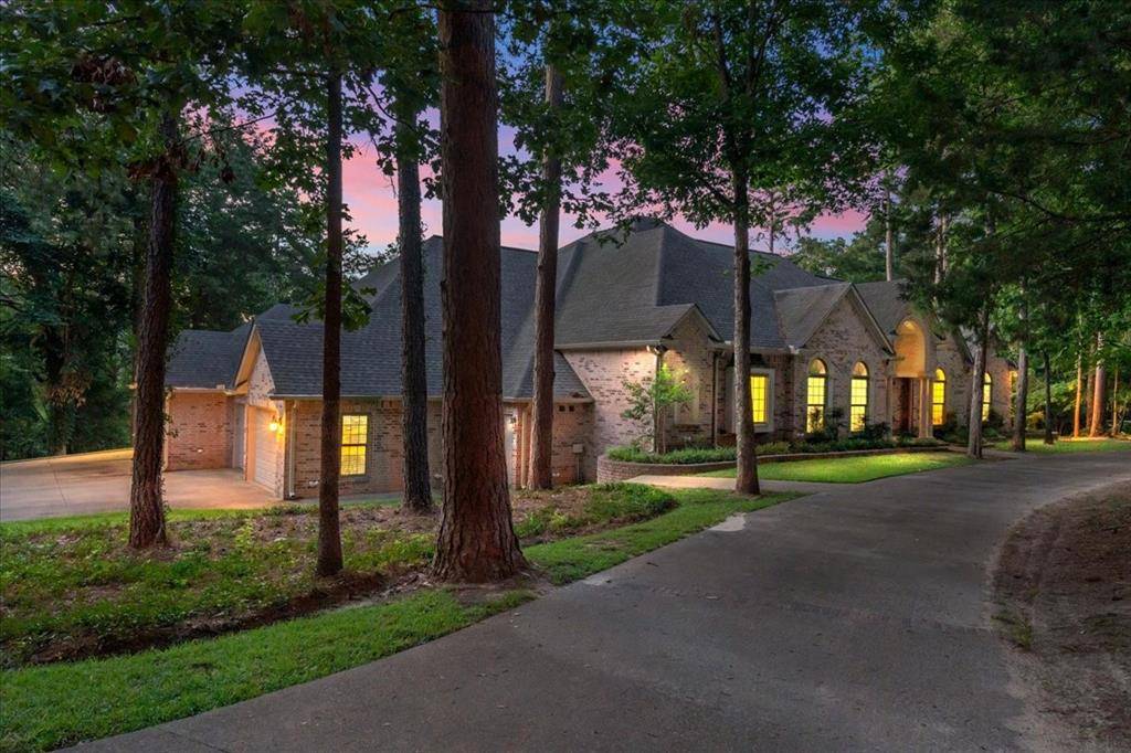 Tyler, TX 75707,3832 Brighton Creek Circle