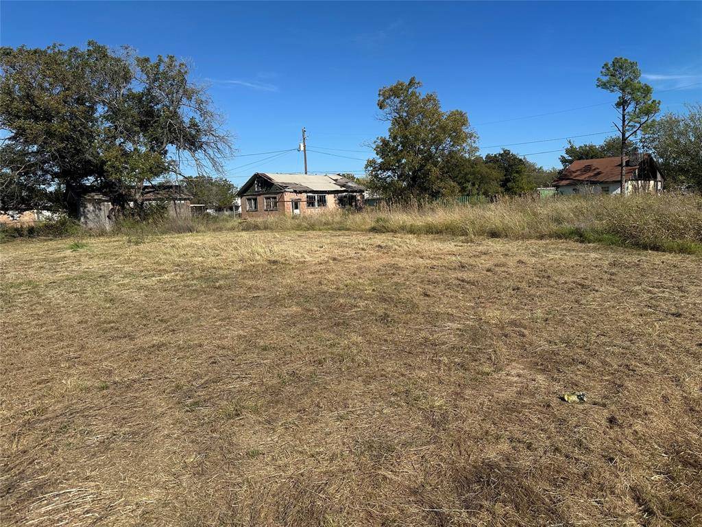 Ranger, TX 76470,917 Spring Road