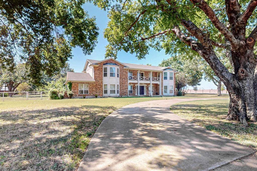 Oak Leaf, TX 75154,102 Cedar Drive