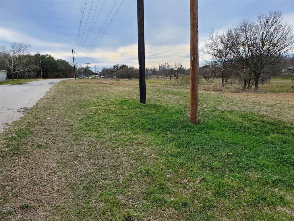 Comanche, TX 76442,901 W Cherokee Avenue