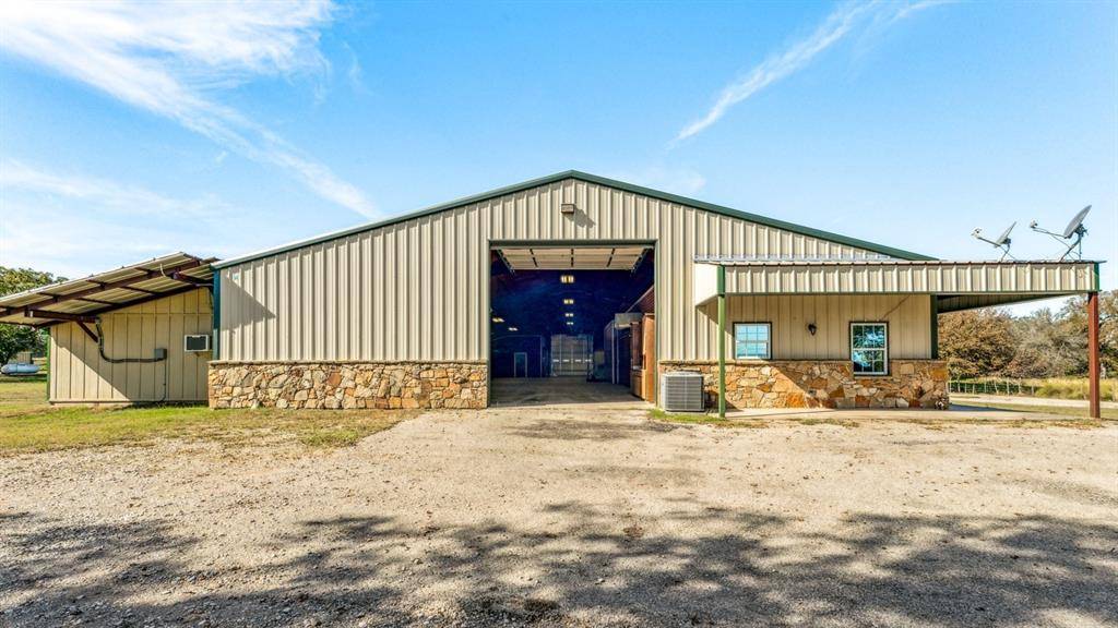 Lipan, TX 76462,400 Sweet Grass Road