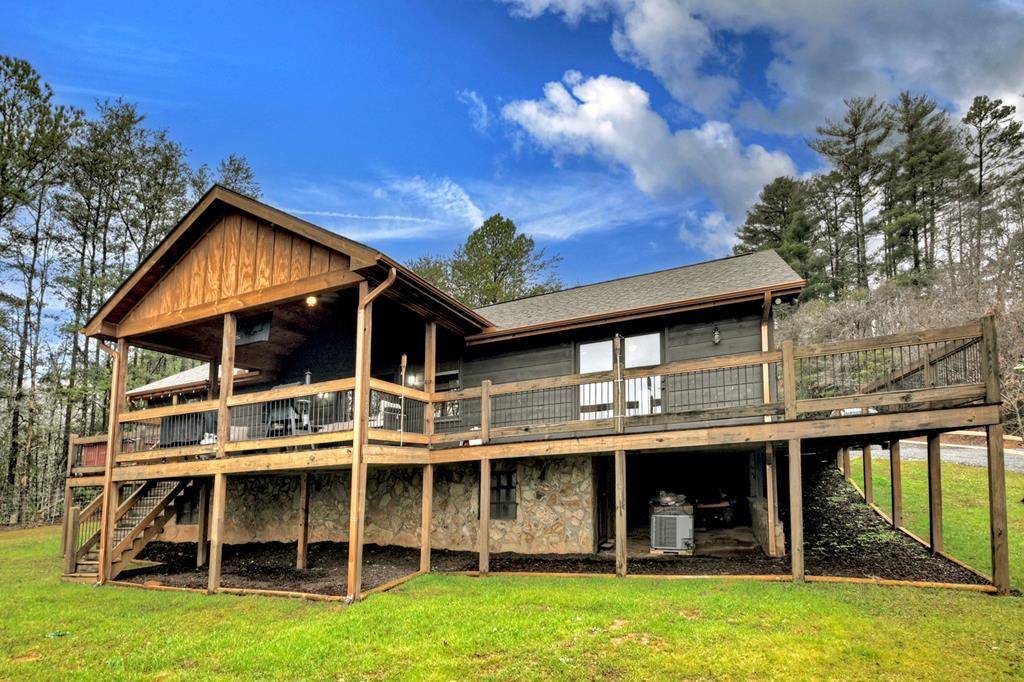 Blue Ridge, GA 30513,61 Pinewood Road