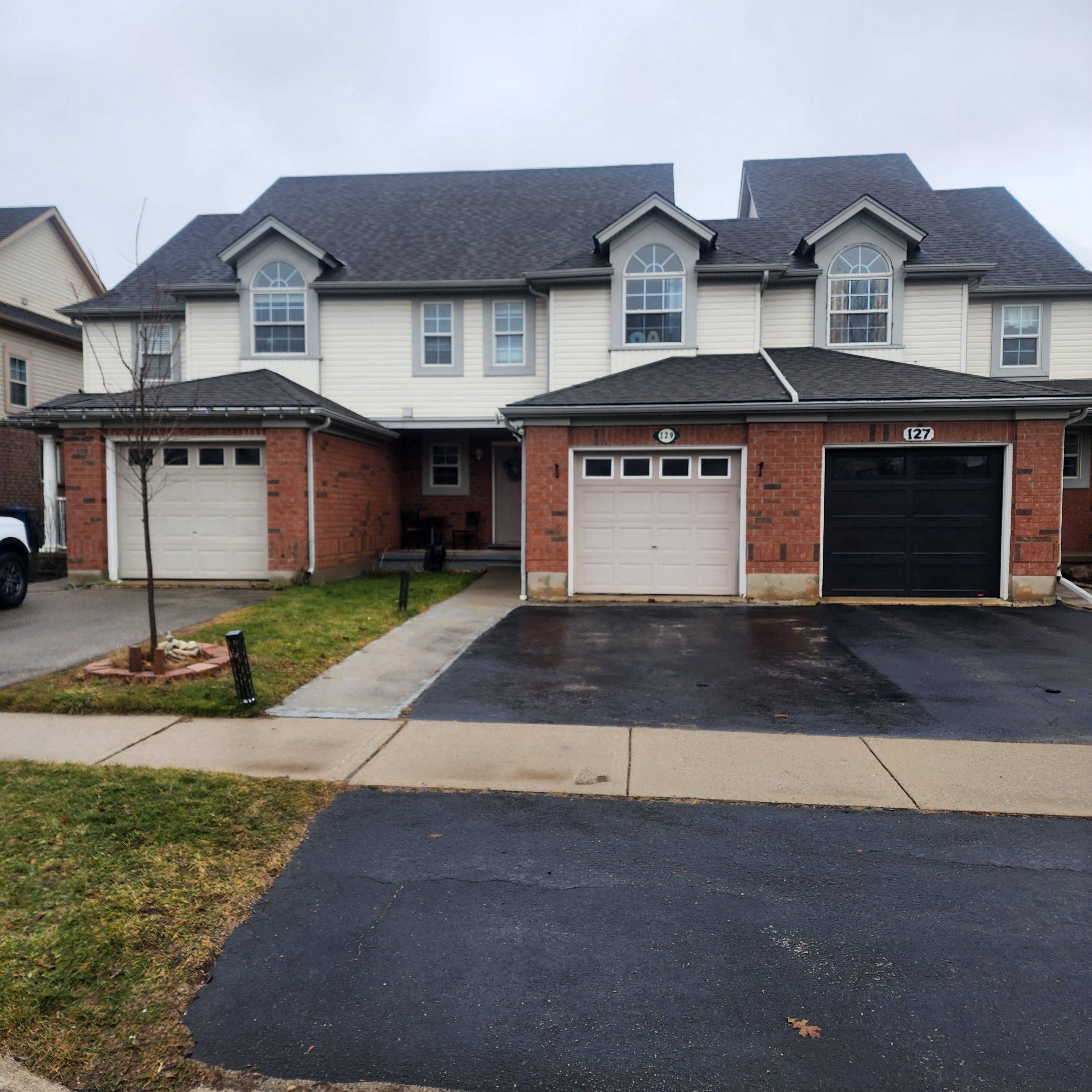 Guelph, ON N1E 7E9,129 Lee ST