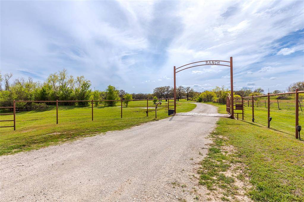 Poolville, TX 76487,318 E Lone Star Road