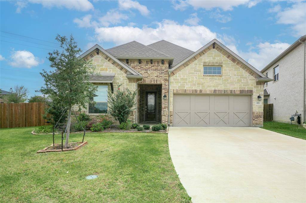 Arlington, TX 76002,692 Harris Ridge Drive