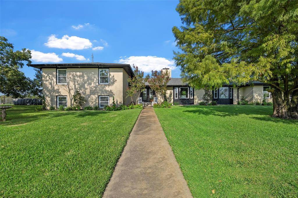 Robinson, TX 76706,2522 S Robinson Drive