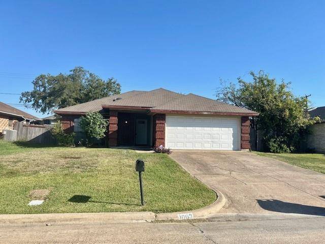 Arlington, TX 76001,1003 Packard Drive