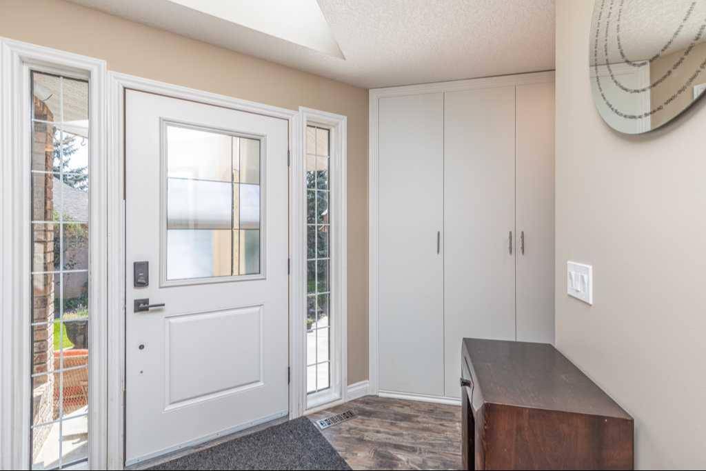 High River, AB T1V2E3,1112 High Country DR NW