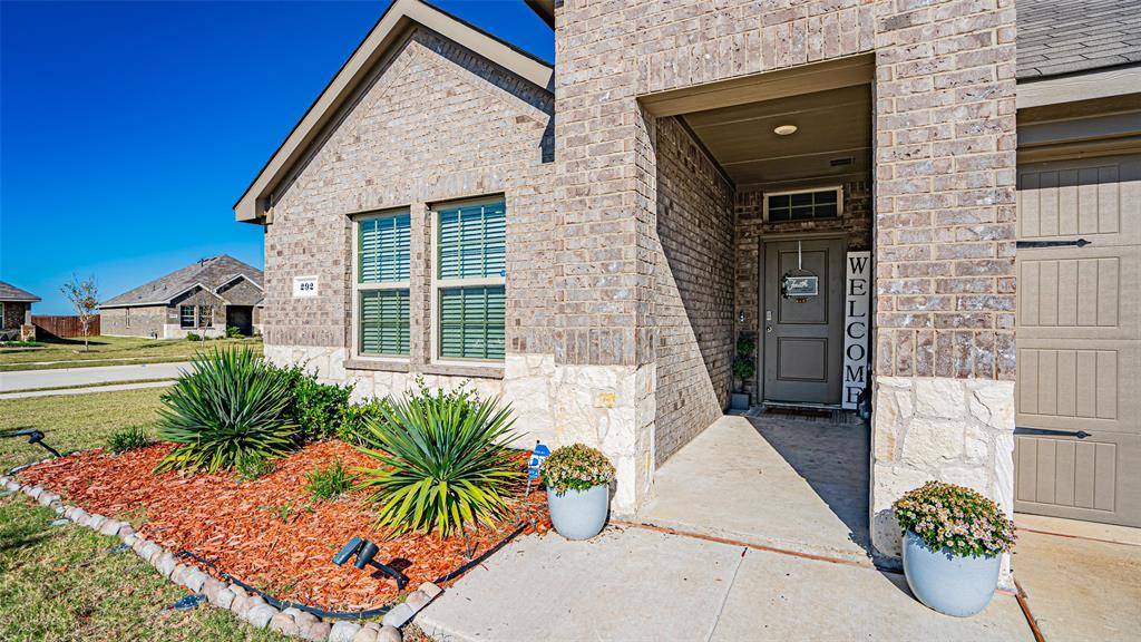 Waxahachie, TX 75165,292 Scout Drive