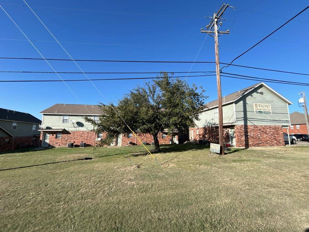 Celina, TX 75009,809 W Walnut Street #A101