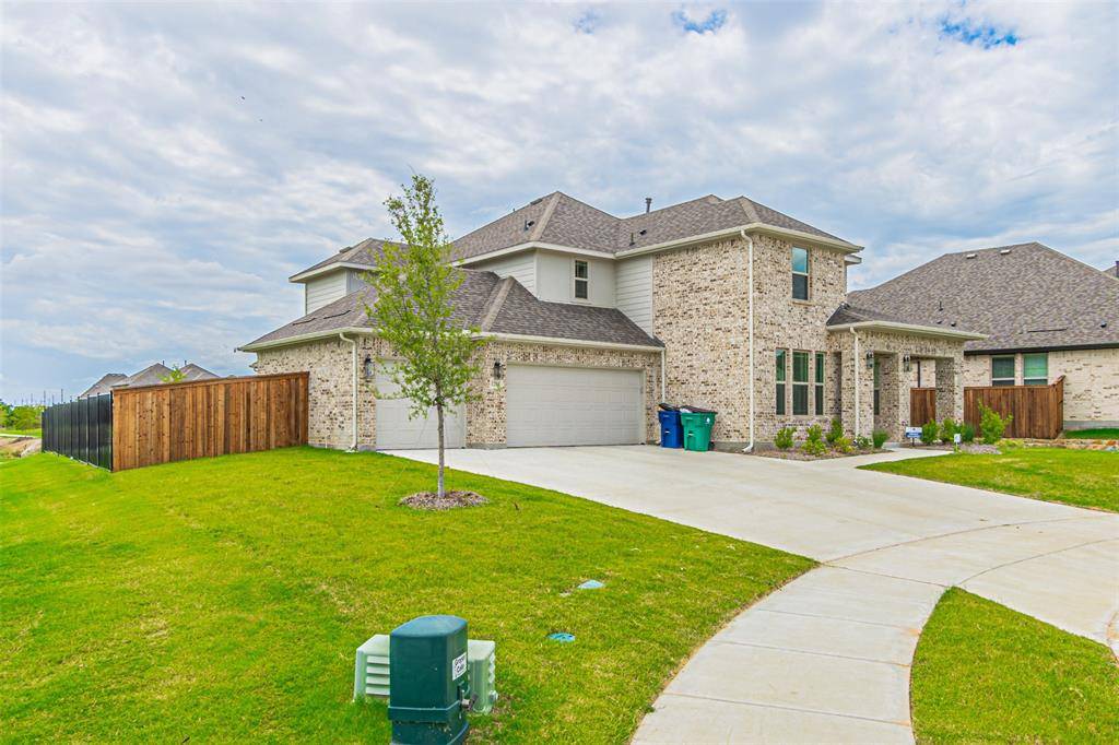 Celina, TX 75009,1204 Welch Court