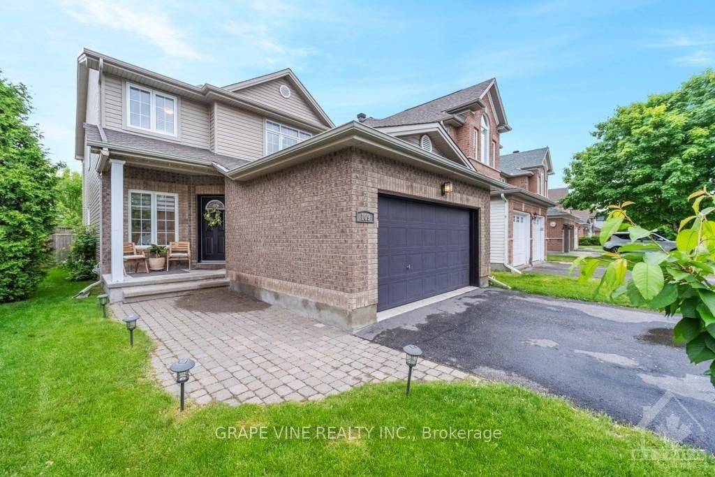 Kanata, ON K2K 3M5,109 SHIRLEY'S BROOK DR