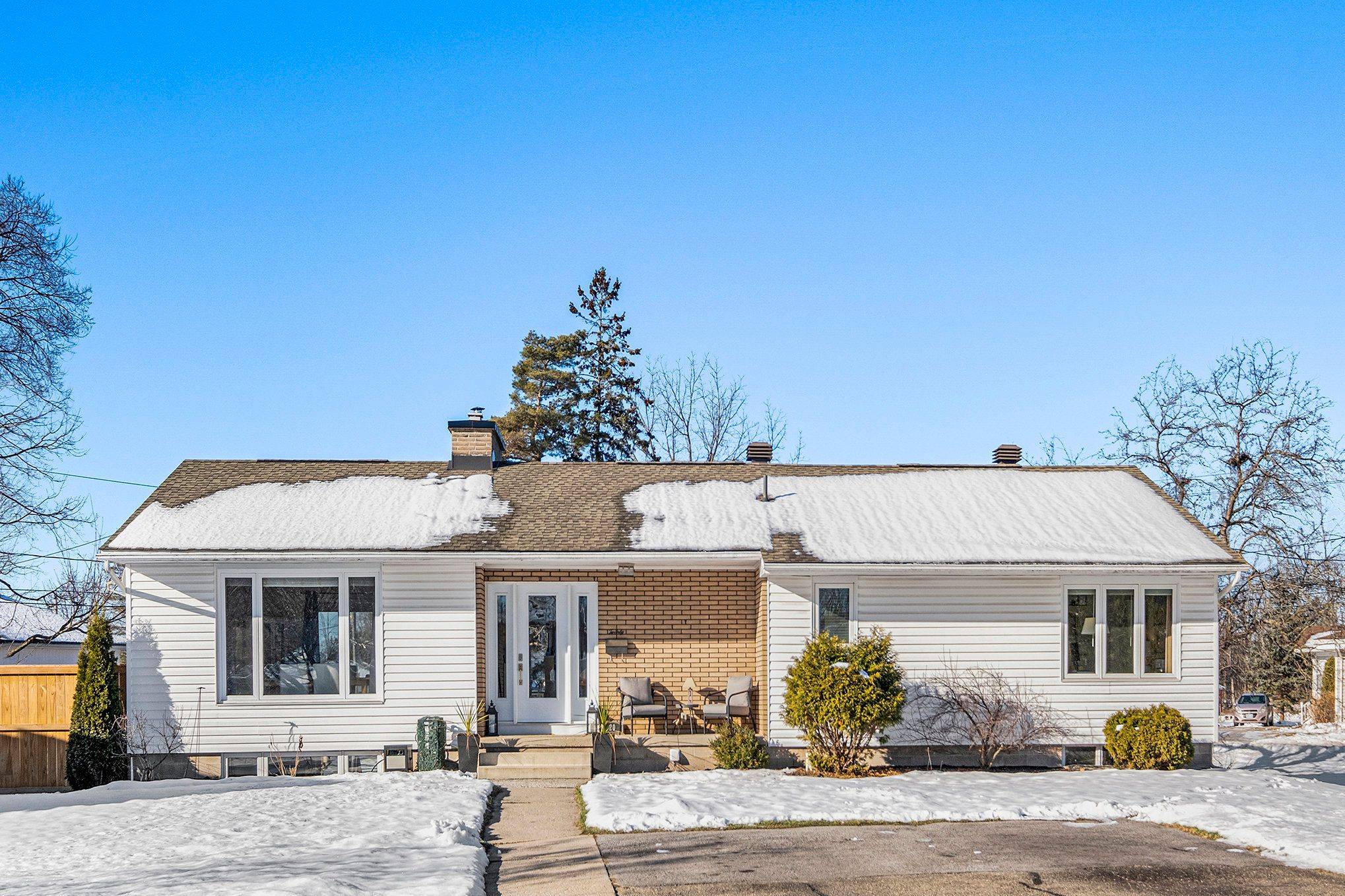 Lanark, ON K7H 2L2,20 Glenview CRES