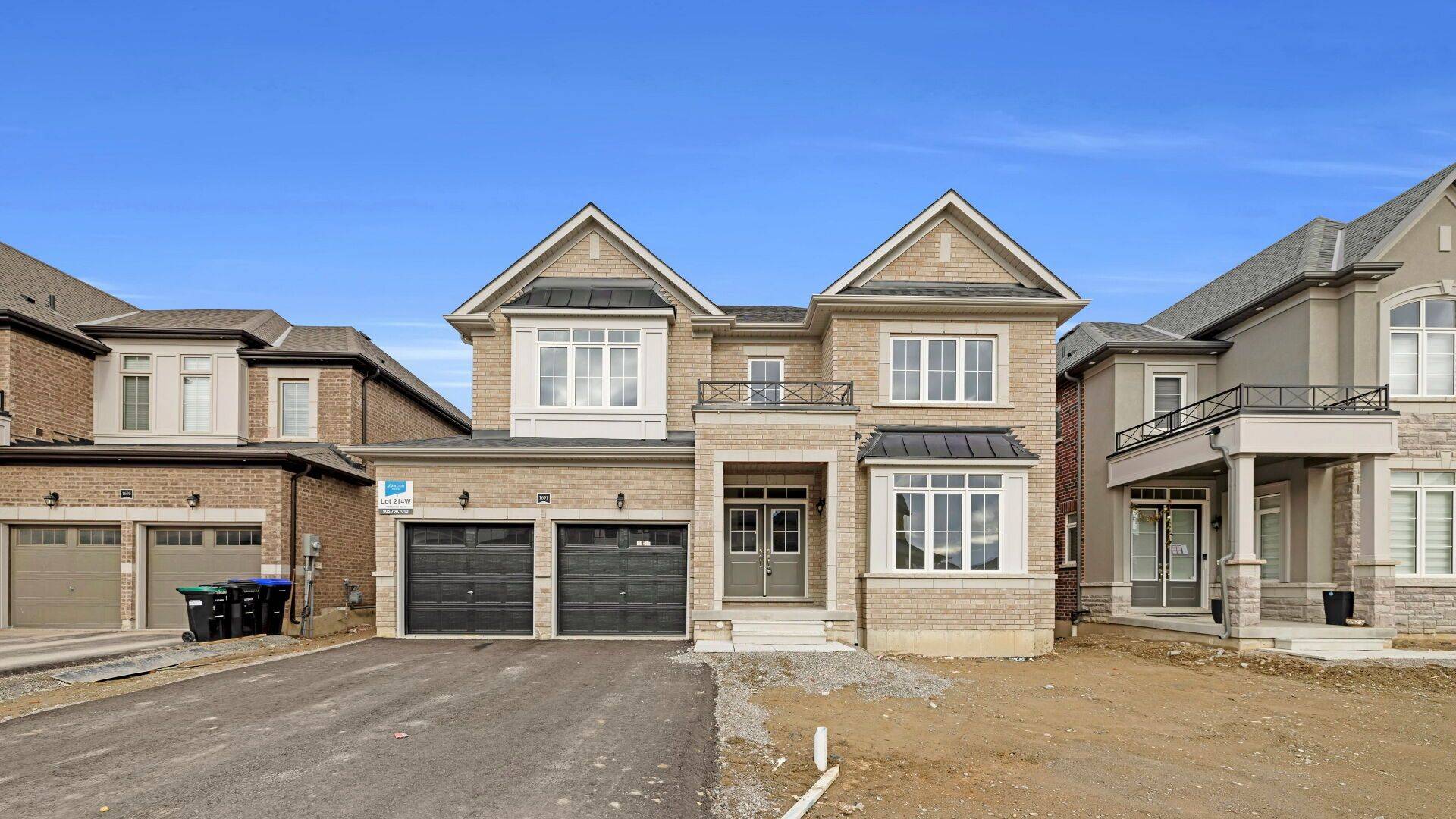 Innisfil, ON L9S 0P8,1691 Corsal CT