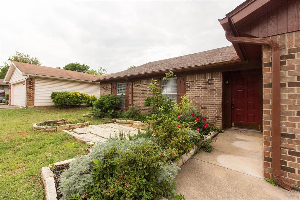 Arlington, TX 76001,6006 Cool Springs Drive