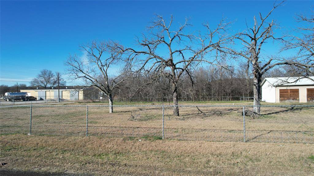 Mineral Wells, TX 76067,912 SW 19th Street