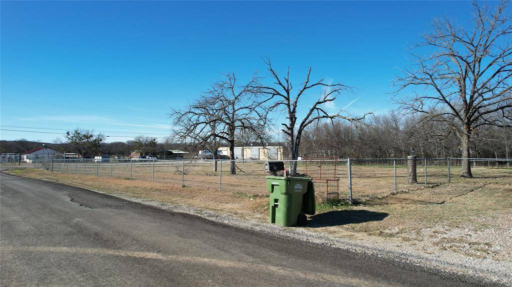 Mineral Wells, TX 76067,912 SW 19th Street