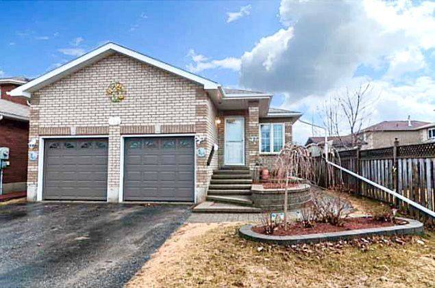 Barrie, ON L4N 0A1,107 Holly Meadow RD