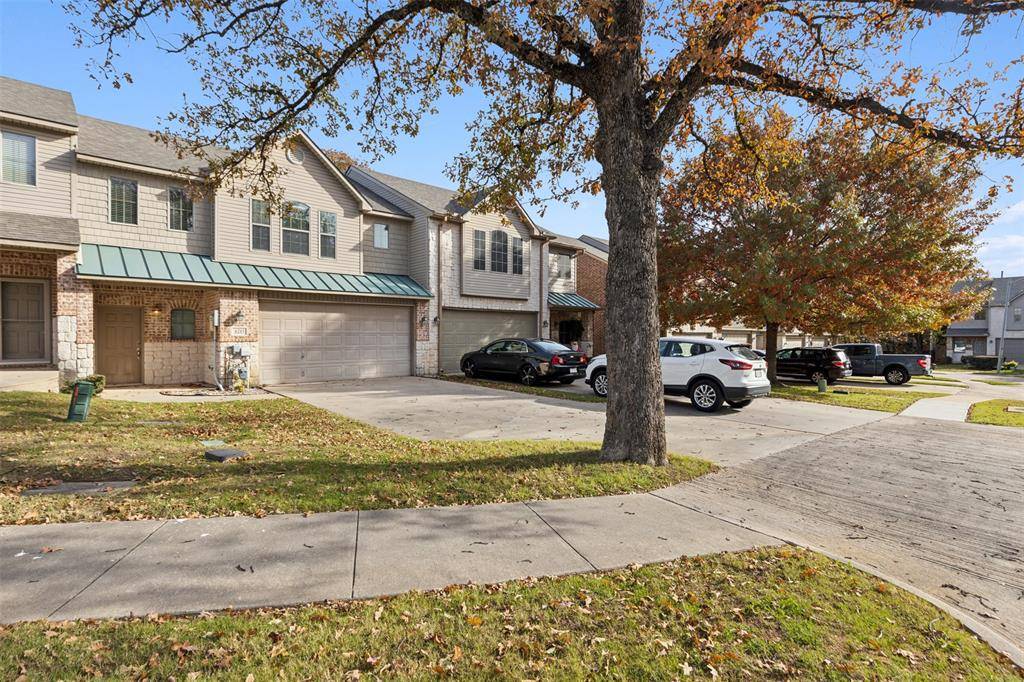 Irving, TX 75061,4215 Towne Lake Court