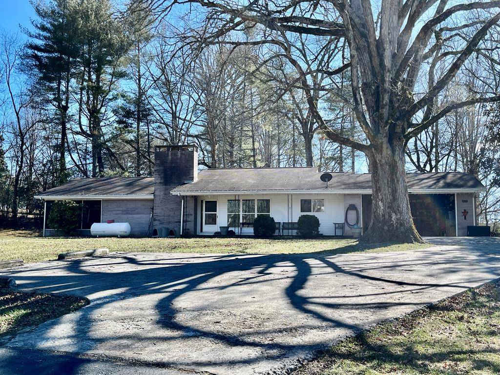 Hayesville, NC 28904,630 Oak Forest Road