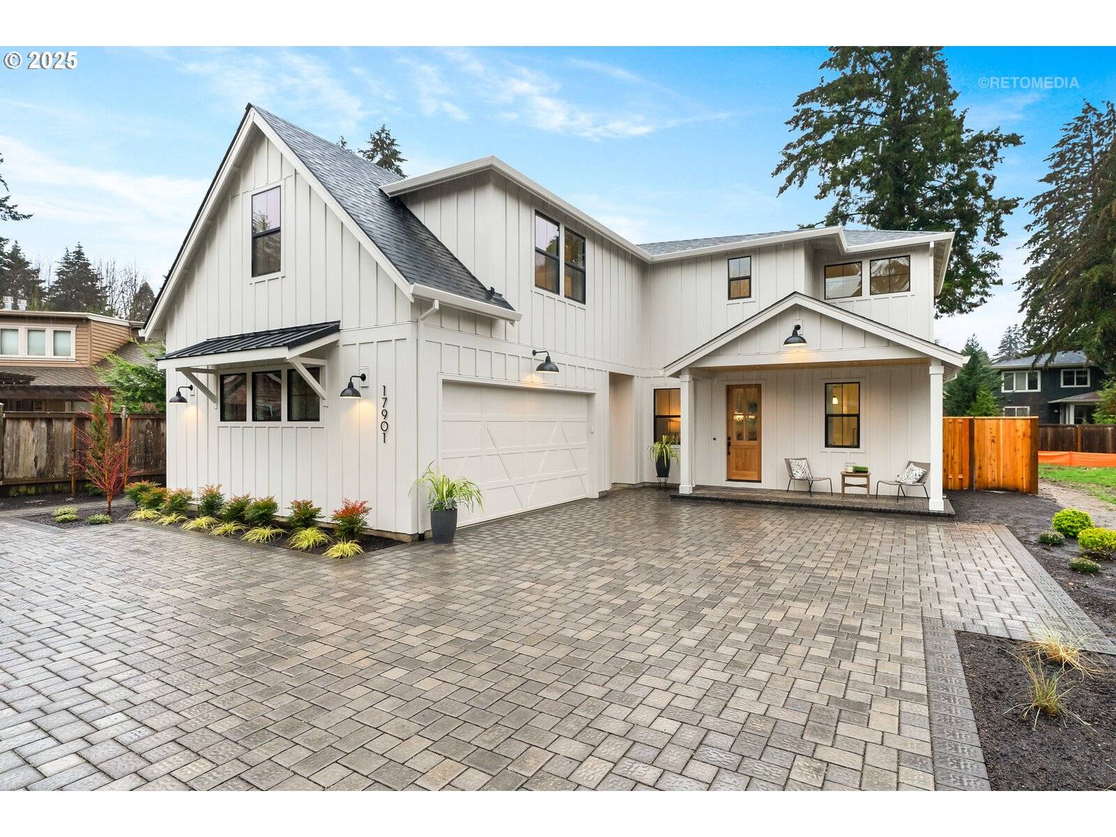 Lake Oswego, OR 97035,17901 Tamara AVE