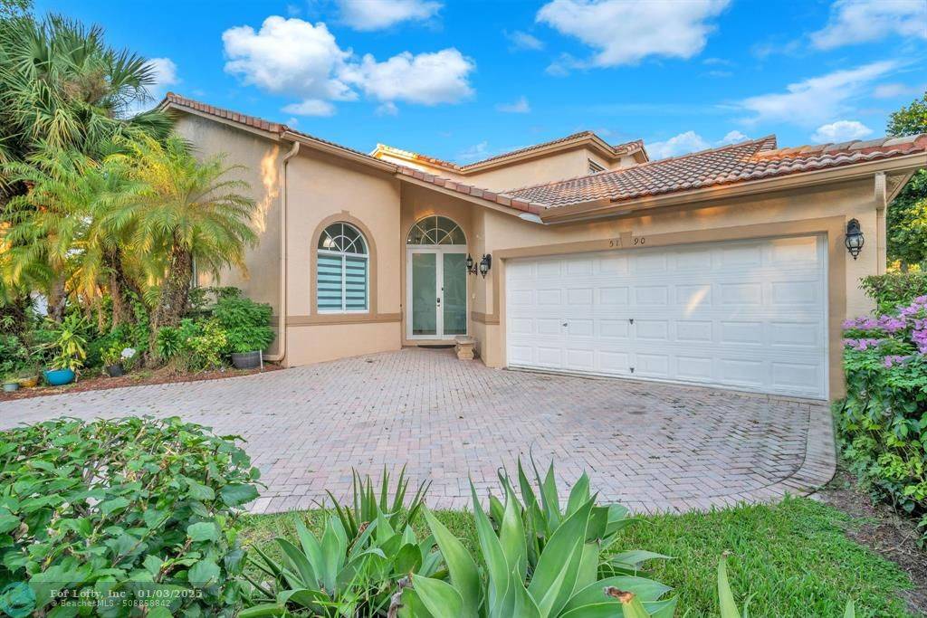 Davie, FL 33328,5190 W Madison Lakes Cir W