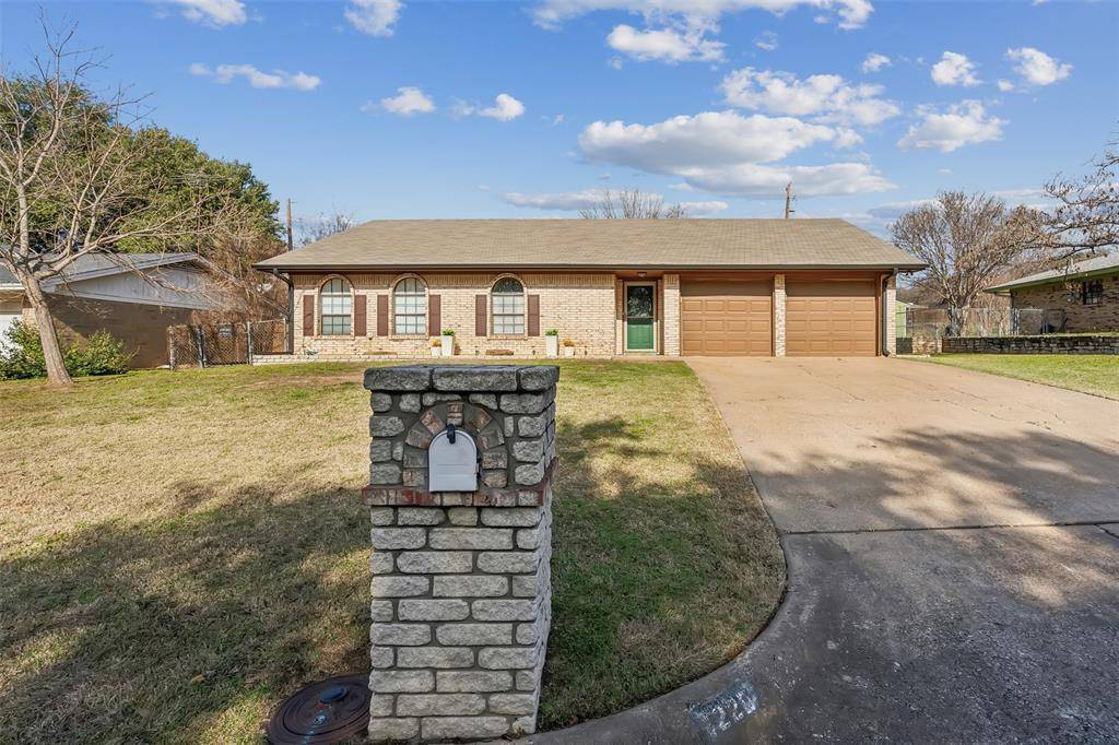 Weatherford, TX 76086,1220 Julie Street