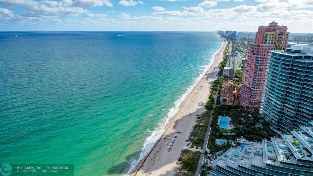 Fort Lauderdale, FL 33305,2400 NE 33rd Ave  #212