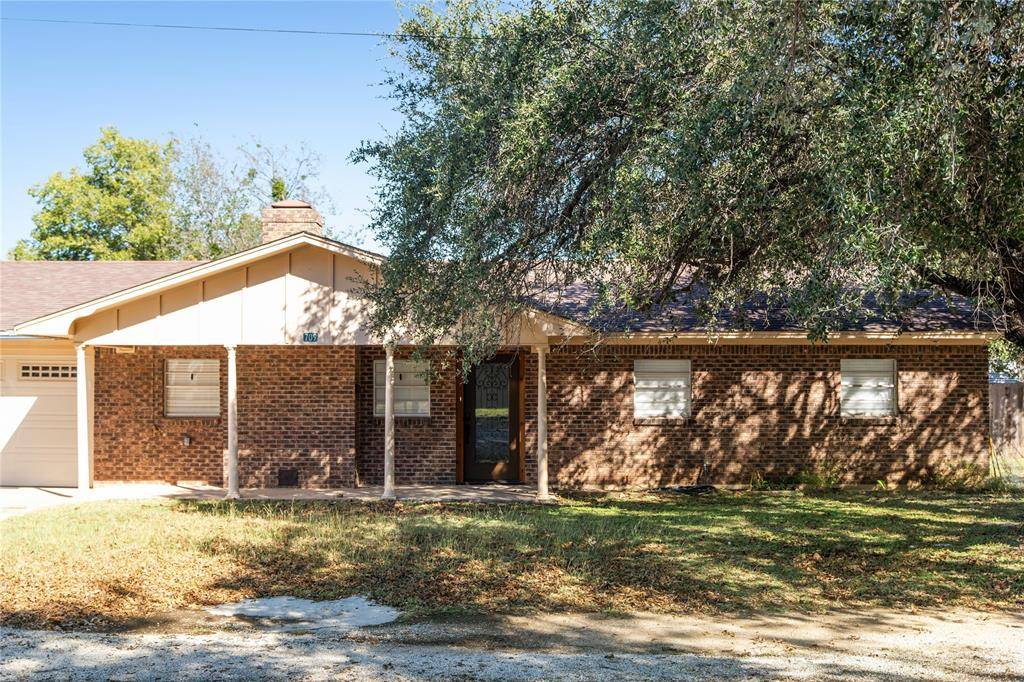 De Leon, TX 76444,709 E Ham Avenue