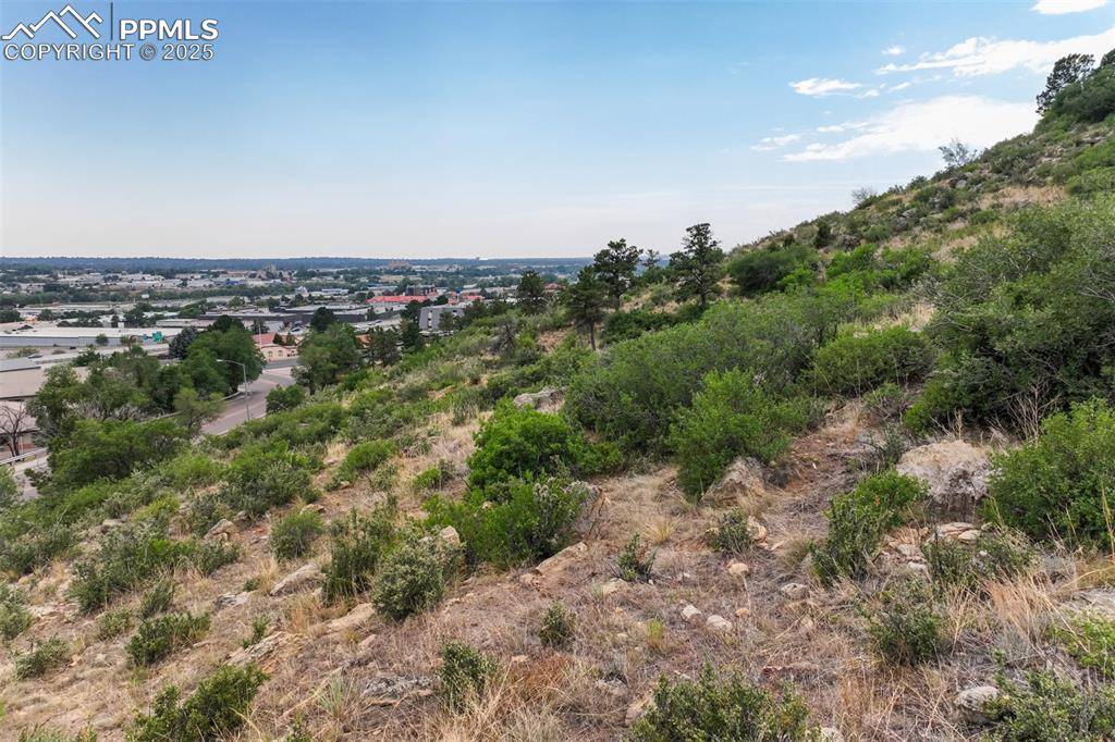 Colorado Springs, CO 80907,496 Elkton DR