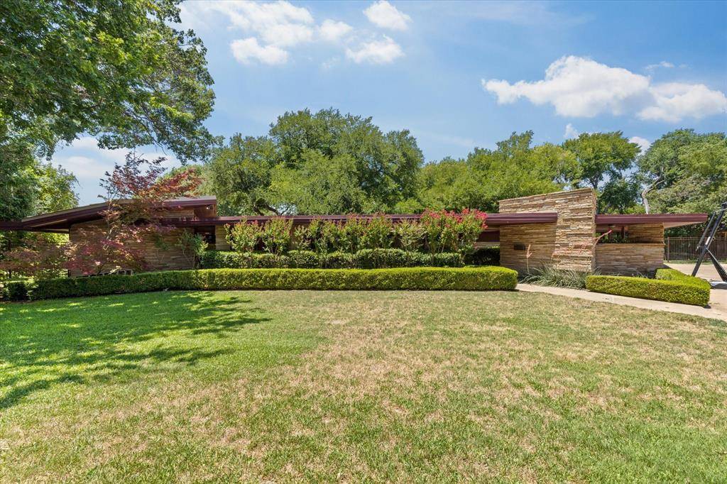 Fort Worth, TX 76109,3720 Autumn Drive